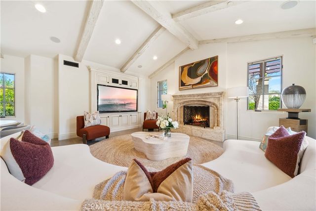 32 Golden Eagle, Irvine, CA 92603