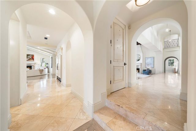 32 Golden Eagle, Irvine, CA 92603