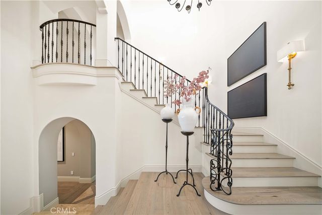 32 Golden Eagle, Irvine, CA 92603