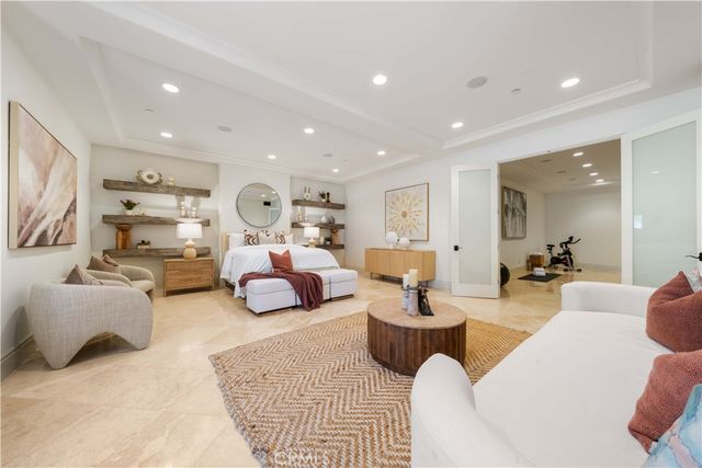 32 Golden Eagle, Irvine, CA 92603