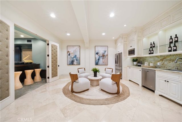 32 Golden Eagle, Irvine, CA 92603