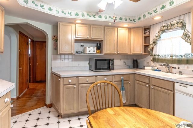 936 92nd Street, Niagara Falls, NY 14304