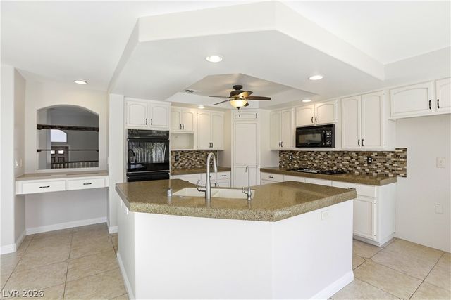 3692 River Canyon Road, Las Vegas, NV 89129
