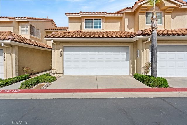 10889 Creekbridge Pl, San Diego, CA 92128