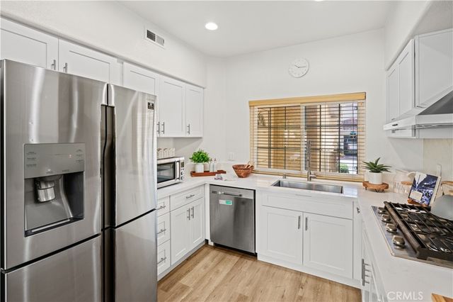 10889 Creekbridge Pl, San Diego, CA 92128