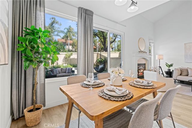 10889 Creekbridge Pl, San Diego, CA 92128