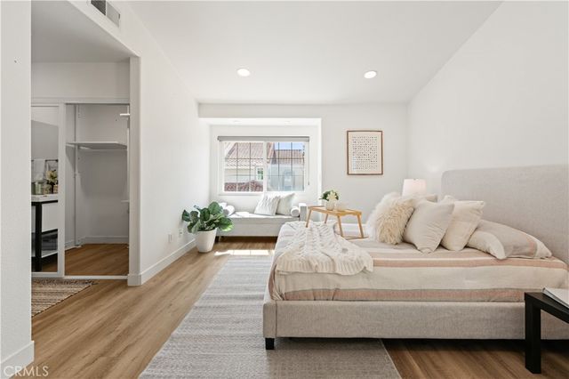 10889 Creekbridge Pl, San Diego, CA 92128