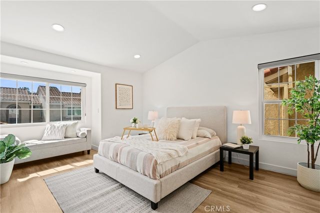 10889 Creekbridge Pl, San Diego, CA 92128