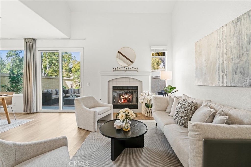 10889 Creekbridge Pl, San Diego, CA 92128