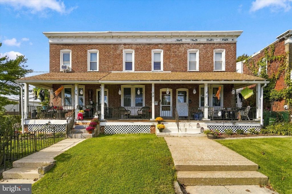 12 W PARK RD, HAVERTOWN, PA 19083 — exterior