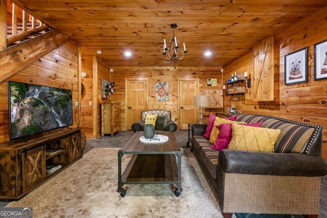 1820 Shady Falls Road, Blue Ridge, GA 30513