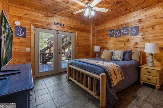 1820 Shady Falls Road, Blue Ridge, GA 30513