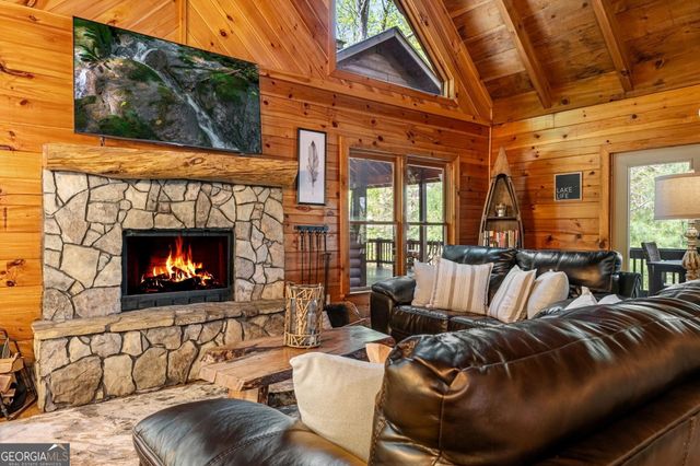 1820 Shady Falls Road, Blue Ridge, GA 30513