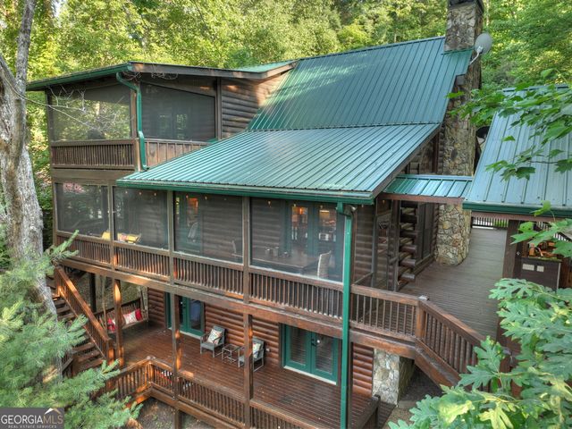 1820 Shady Falls Road, Blue Ridge, GA 30513