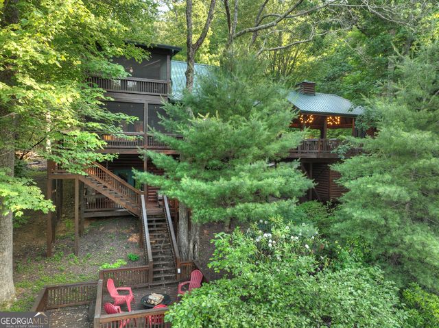 1820 Shady Falls Road, Blue Ridge, GA 30513