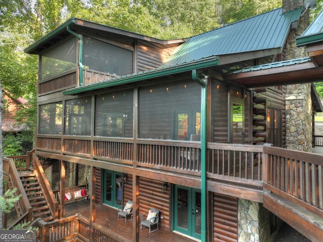 1820 Shady Falls Road, Blue Ridge, GA 30513
