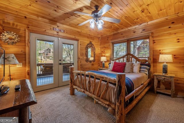 1820 Shady Falls Road, Blue Ridge, GA 30513