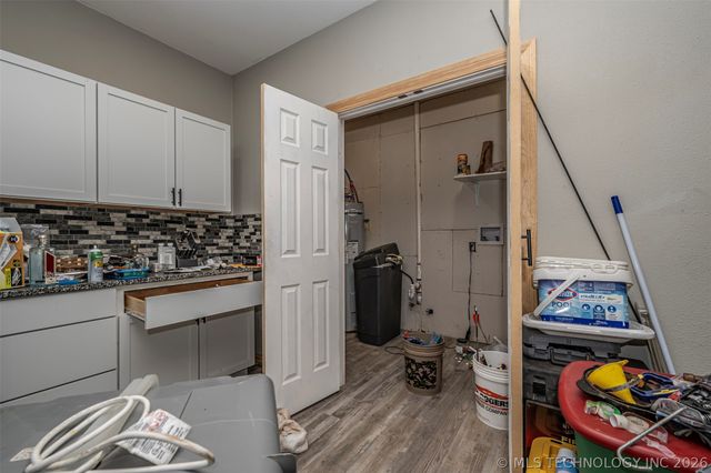 654 County, Davis, OK 73030