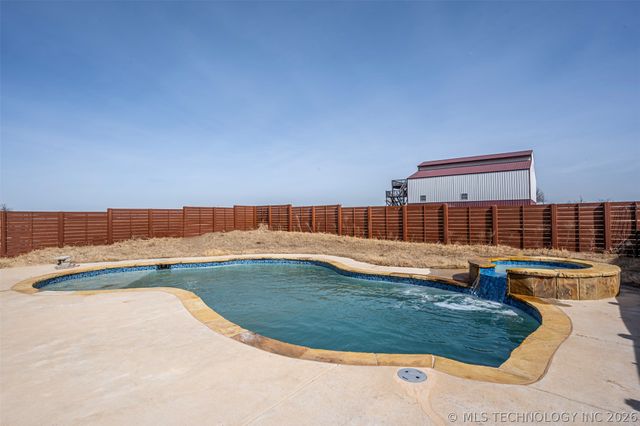 654 County, Davis, OK 73030