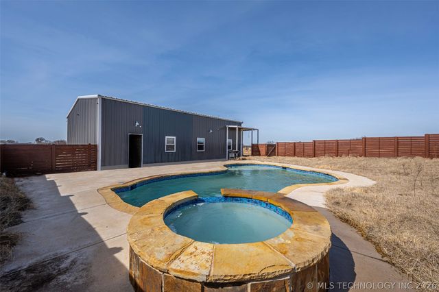 654 County, Davis, OK 73030