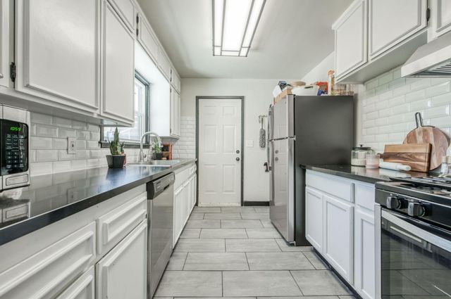 1337 E Princeton Avenue, Fresno, CA 93704