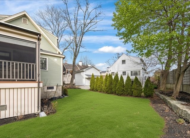 272 North St, Hingham, MA 02043