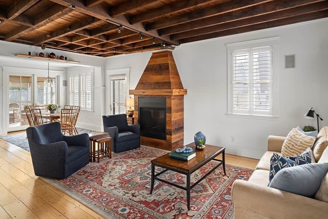 272 North St, Hingham, MA 02043