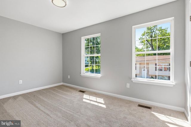 176 S COURT ST, Westminster, MD 21157