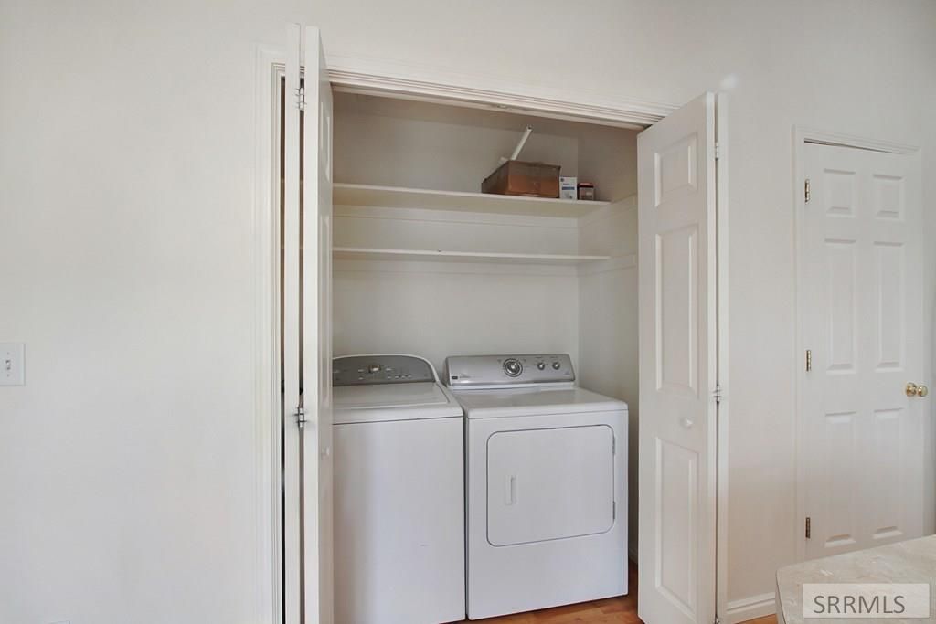 Image 5 of property listing at 1122 Matchpoint Drive, Ammon, ID 83406