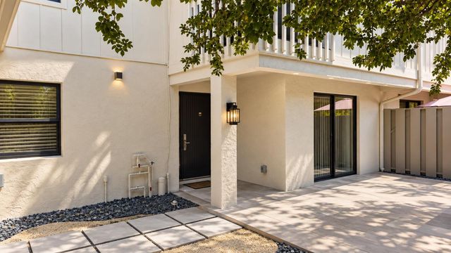 264 DEER CREEK WILDWOOD Lane E, Deerfield Beach, FL 33442