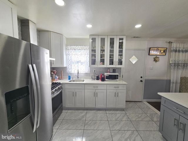 3009 VICEROY AVE, District Heights, MD 20747
