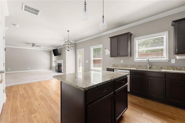 4308 Highland Gate Parkway, Gainesville, GA 30506