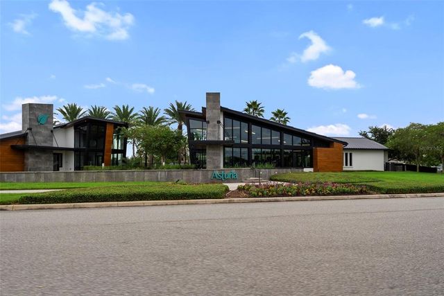 14948 RENAISSANCE AVENUE, Odessa, FL 33556