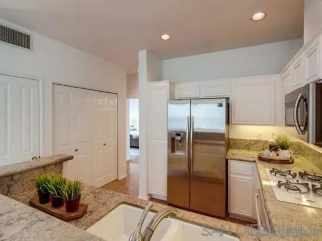 12073 World Trade Dr 1, San Diego, CA 92128