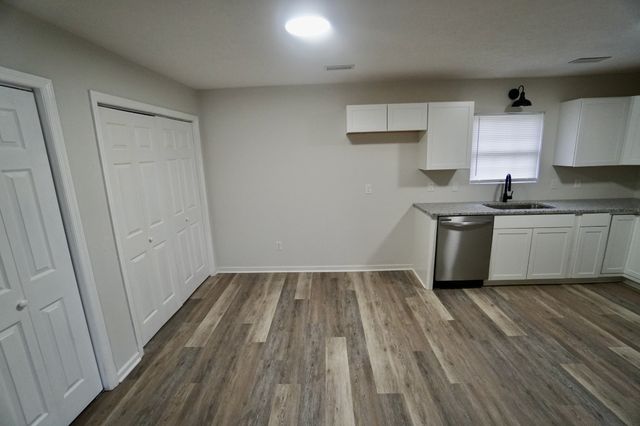 122 Oakdale St, Shelbyville, TN 37160