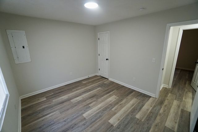 122 Oakdale St, Shelbyville, TN 37160