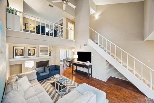 11522 Village Place Drive 81, Houston, TX 77077