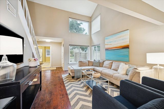 11522 Village Place Drive 81, Houston, TX 77077