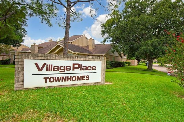 11522 Village Place Drive 81, Houston, TX 77077