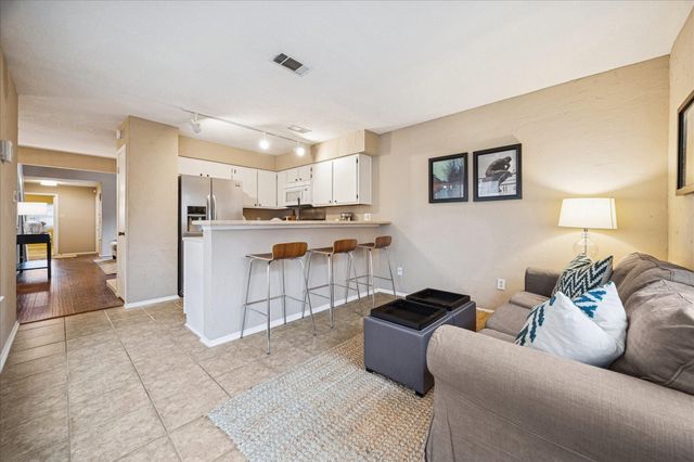 11522 Village Place Drive 81, Houston, TX 77077