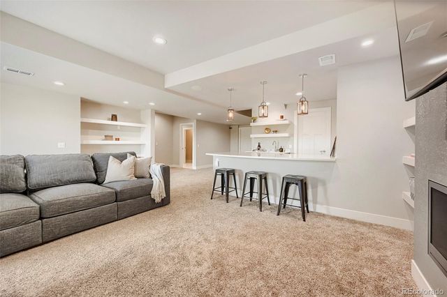 2510 Bluestem Willow Drive, Loveland, CO 80538