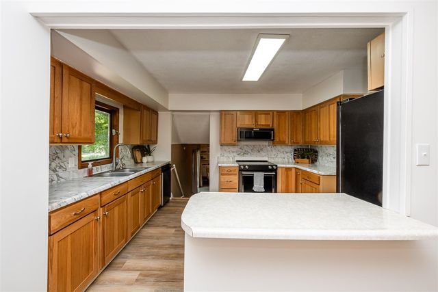 6582 Ryno Road, Coloma, MI 49038