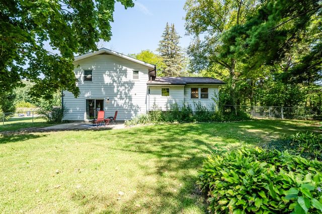 6582 Ryno Road, Coloma, MI 49038
