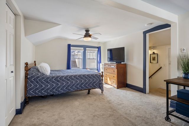 0S644 East Street, Winfield, IL 60190