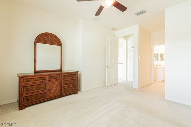 10615 Camarelle CIR, Fort Myers, FL 33913