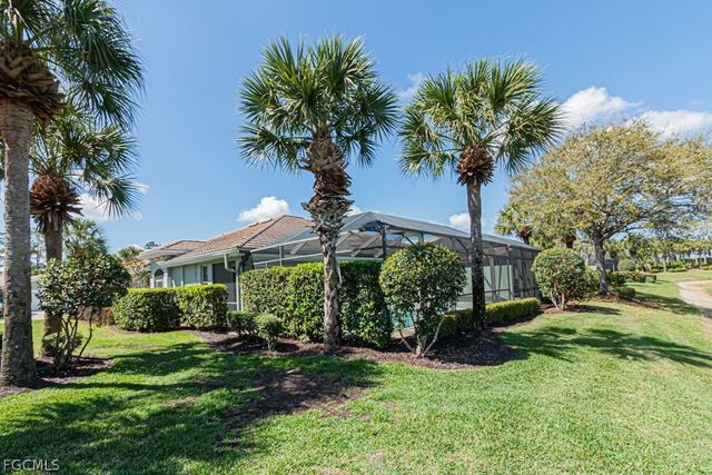 10615 Camarelle CIR, Fort Myers, FL 33913