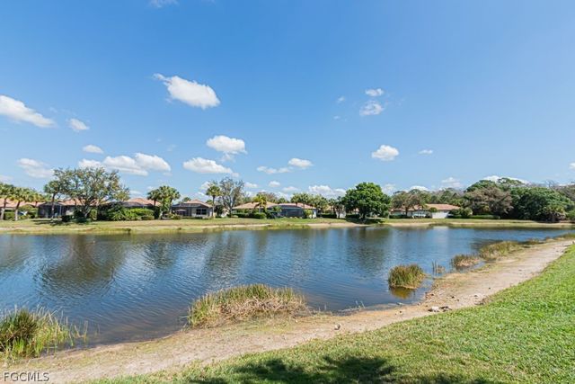 10615 Camarelle CIR, Fort Myers, FL 33913