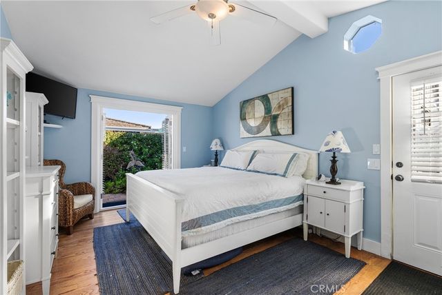 4 Saratoga, Newport Beach, CA 92660