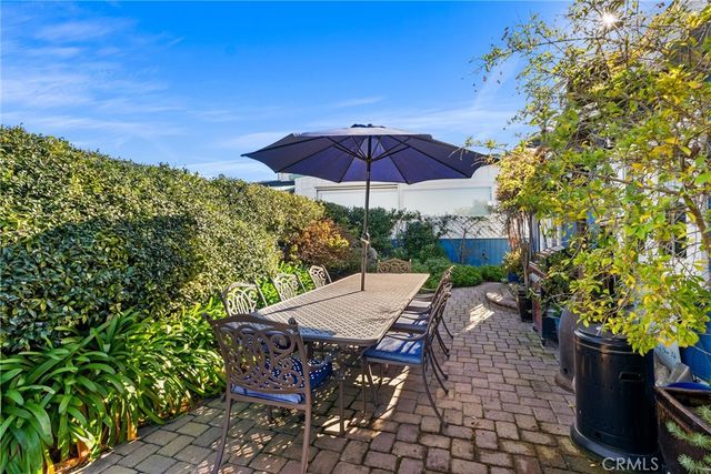 4 Saratoga, Newport Beach, CA 92660