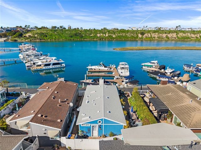 4 Saratoga, Newport Beach, CA 92660